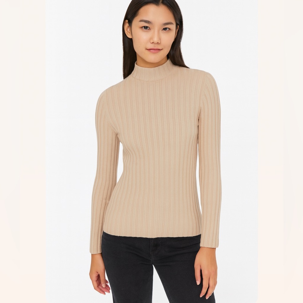 ⚡️💕G2000 Wool Blend Ribbed Crew Neck Lightweight Beige Sweater XS/S EUC